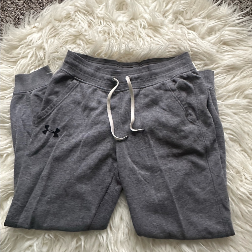 size s/m gray joggers from under armor